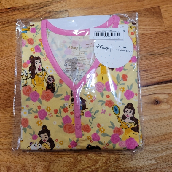NIB Little Sleepies Disney Princess Belle Women's Long Sleeve Pajama Top- S - Picture 7 of 9